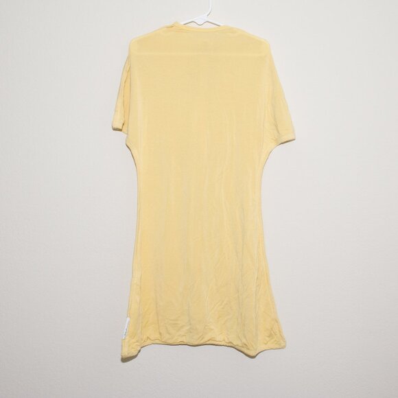 Zipadee-Zip EverSoft Bamboo Swaddle Transition in Sunshine Yellow - Picture 3 of 7